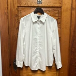 George women’s XL 16-18 white button down shirt